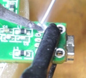 soldering USB port
